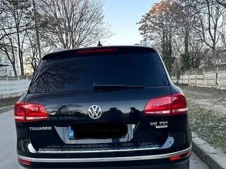 Volkswagen Touareg - 8