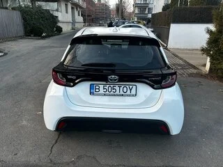Toyota Yaris Hibri 2022 - 6