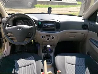 HYUNDAI ACCENT - 1.4 Benzină (2007) - 8
