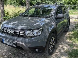 DACIA DUSTER 1.3 BENZINA CUTIE AUTOMATA