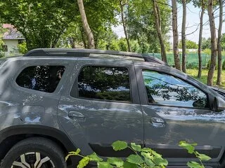 DACIA DUSTER 1.3 BENZINA CUTIE AUTOMATA