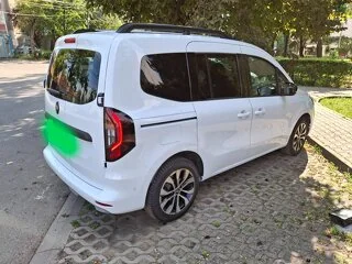 Renault Kangoo 2025