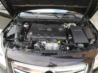 Opel Insignia Sports Tourer OPC Biturbo 195 cp - 8