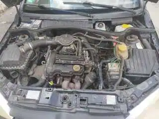 Autoturism Opel Corsa C (hatchback), 1.0 i (benzină), 2001 - 6