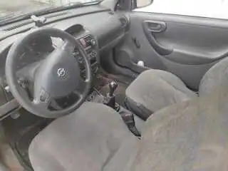 Autoturism Opel Corsa C (hatchback), 1.0 i (benzină), 2001 - 9