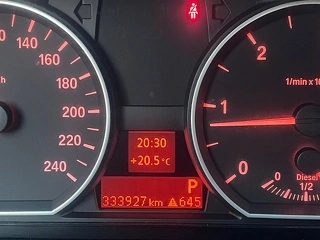 BMW seria 1, 118 D - 2010 - 24