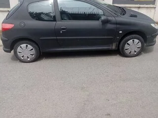 Vând Peugeot 206 xs