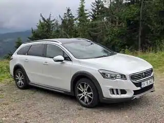 Peugeot 508 RXH Hybrid-4x4-2016