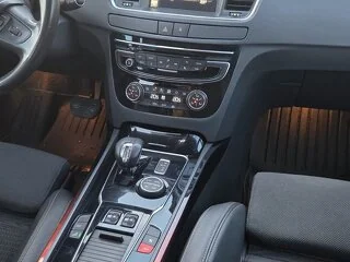 Peugeot 508 RXH Hybrid-4x4-2016 - 9
