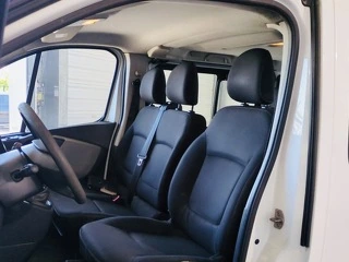Renault Trafic 9 locuri