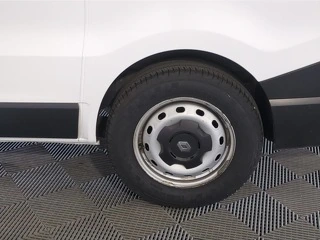 Renault Trafic 9 locuri - 8