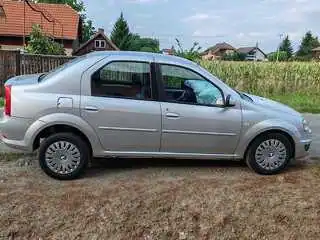 De vanzare Dacia Logan Laureate 1.6 16v 2009