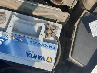 De vanzare Dacia Logan Laureate 1.6 16v 2009 - 8