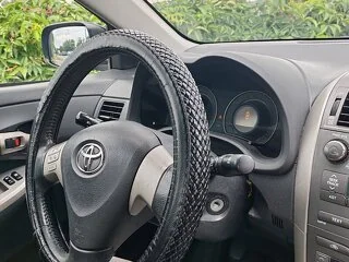 Vând Toyota Corolla 1,6 benzină 2007 - 7