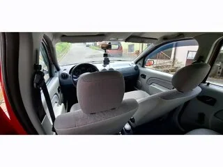 Vând Dacia Logan 1,6,2006, prețul este negociabil - 7