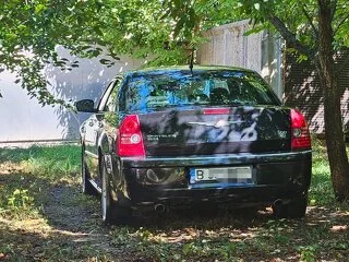 Vând Chrysler 300C , motor 3.0 CRD v6 diesel, motor și cutie de Mercedes anul 2008, unic proprietar