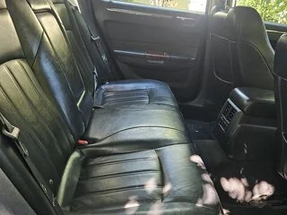 Vând Chrysler 300C , motor 3.0 CRD v6 diesel, motor și cutie de Mercedes anul 2008, unic proprietar - 7