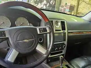 Vând Chrysler 300C , motor 3.0 CRD v6 diesel, motor și cutie de Mercedes anul 2008, unic proprietar - 8
