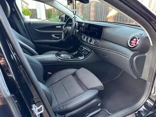 Mercedes E300de 4matic