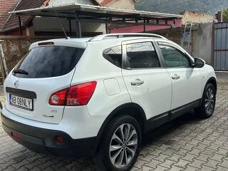 Nisan qashqai - 10
