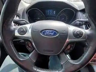 FORD FOCUS 1.6 DIESEL - 13