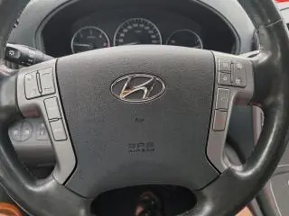 Hyundai H1 Grand Terex