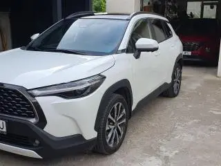 Toyota Corolla Cross 2.0I 4WD Exclusive 3 ani garantie