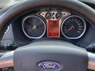 Ford Focus 1.6 TDCI 90 CP Trend - 9