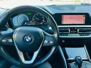 BMW Seria 3-limuzina 318d AUT G20 - 10