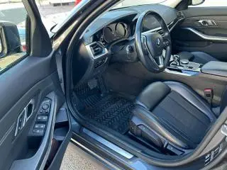 BMW Seria 3-limuzina 318d AUT G20 - 11
