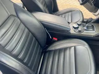 Alfa Romeo Stelvio JTD 2.2 Q4 Ti - 10
