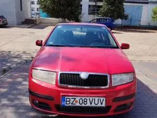 Urgent, negociabil, stare bună, consum 4,5 l benzina