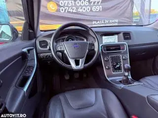Volvo V60 DRIVe Start-Stop Momentum - 22