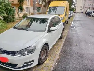 Vand VW Golf 7 1.2 TSI,an 2014,75000 km,culoare alba.unic proprietar
