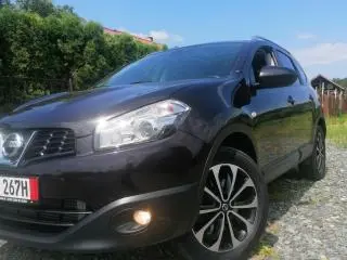 Qashqai *4x4*Panoramic 2,0 d. 2011,cam,xenon, cu 7 locuri