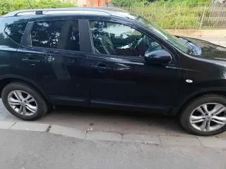 Vând Nissan Qashqai