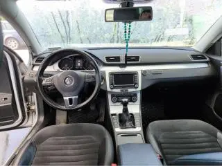 vand Volkswagen Passat