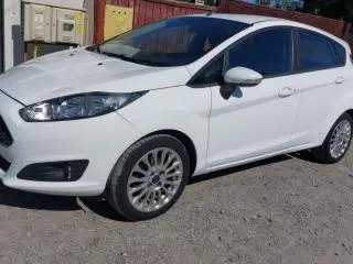 Ford Fiesta – 1.2 Benzină, 60 kW – 2016