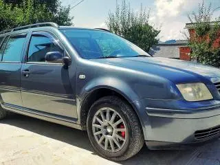 Volkswagen Bora 1.6 16v