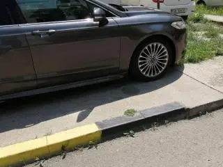 Vând ford mondeo