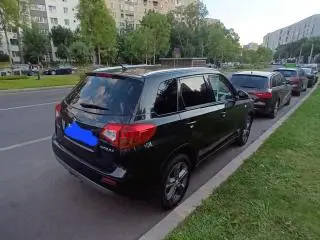 Suzuki Vitara - 11