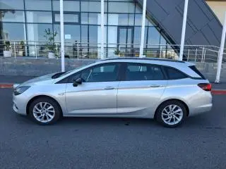 Vând Opel Astra K, An fabricație 2021, preț 8000 Euro, masina se prezintă impecabil 10 din 10 - 8
