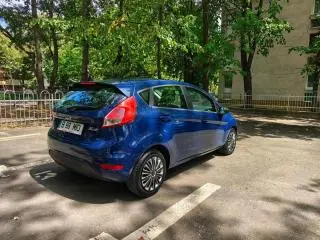 De vânzare Ford Fiesta - 8