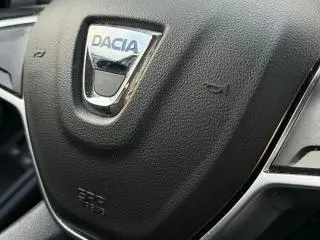 Vând Dacia Duster - aprox. 58 000 km - 4x4 - 11