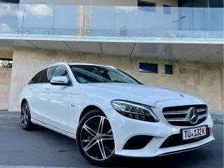 Mercedes-Benz C 300 de 9G-TRONIC Avantgarde ( diesel + electric )