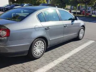 Volkswagen Passat B6 - 1.9 TDI Diesel ( 2007 )