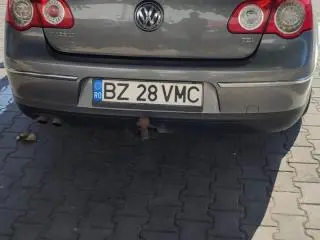 Volkswagen Passat B6 - 1.9 TDI Diesel ( 2007 ) - 6
