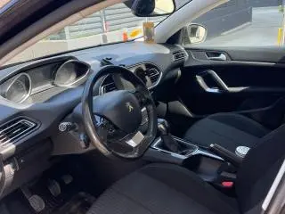 Peugeot 308 1.2 VTi Active - 10