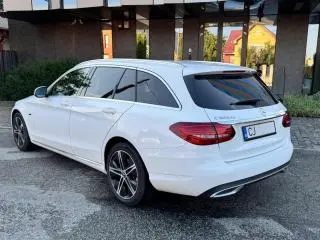 INMATRICULAT RO ! Mercedes-Benz C 300 de 9G-TRONIC Avantgarde ( diesel + electric )