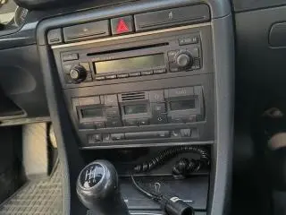 Vând Audi A4 berlină, diesel